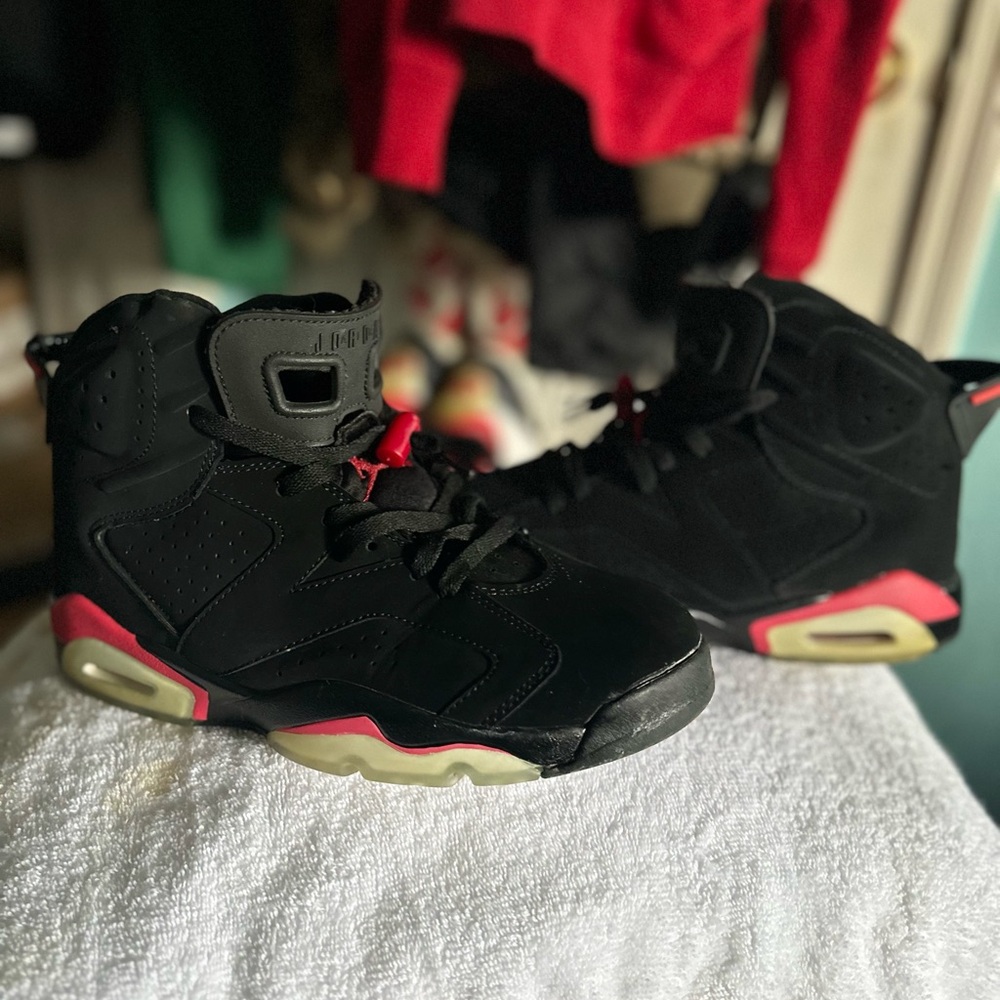 Jordan Black and Red Athletic Shoes